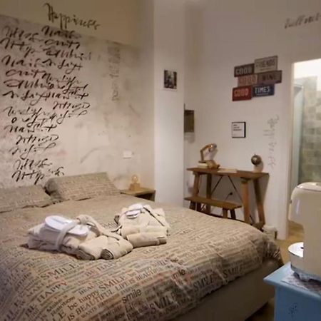 Bed Art Relaxing Suite - Appartamento Con Sauna Happiness Suite Gallery San Benedetto del Tronto Bagian luar foto